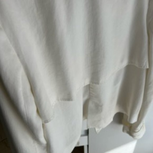 Zara Women's Short Jacket - Picture 6 of 6